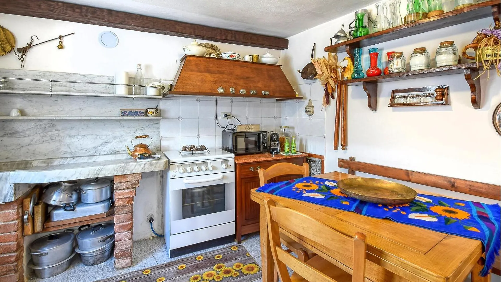 Nice Home In Lumarzo With Kitchen Pannesi Holiday home